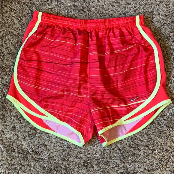 Nike Pants - Nike Tempo Shorts